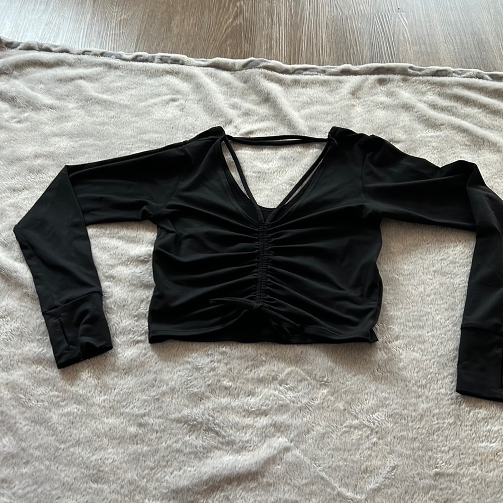 Black top long sleeve super.